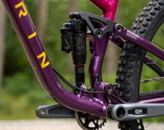 Rift Zone Alloy suspension detail.